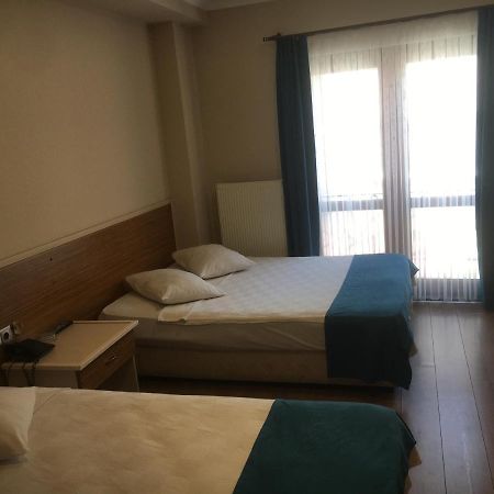 Oezguer Hotel Τραμπζόν Εξωτερικό φωτογραφία