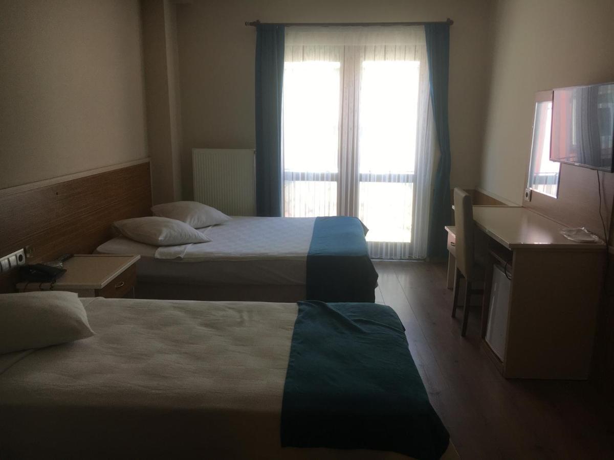 Oezguer Hotel Τραμπζόν Εξωτερικό φωτογραφία