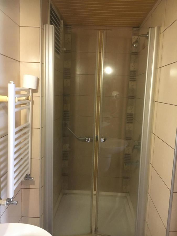 Oezguer Hotel Τραμπζόν Εξωτερικό φωτογραφία